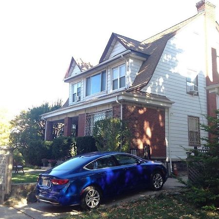 A And Fayebed And Breakfast, Inc, New York Bagian luar foto