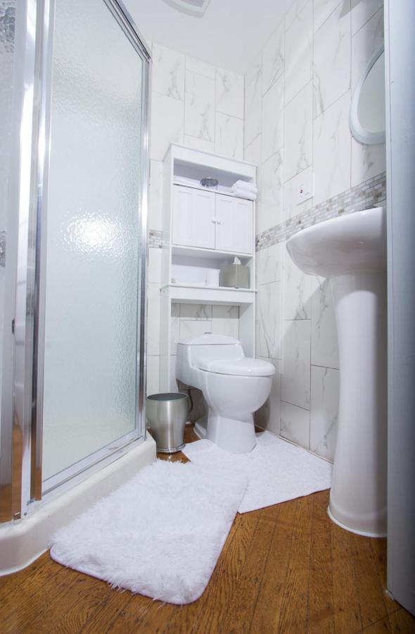 A And Fayebed And Breakfast, Inc, New York Bagian luar foto