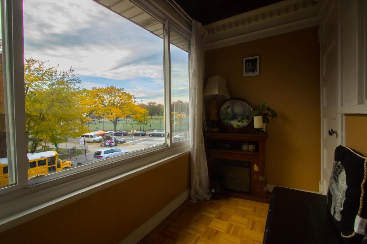 A And Fayebed And Breakfast, Inc, New York Bagian luar foto